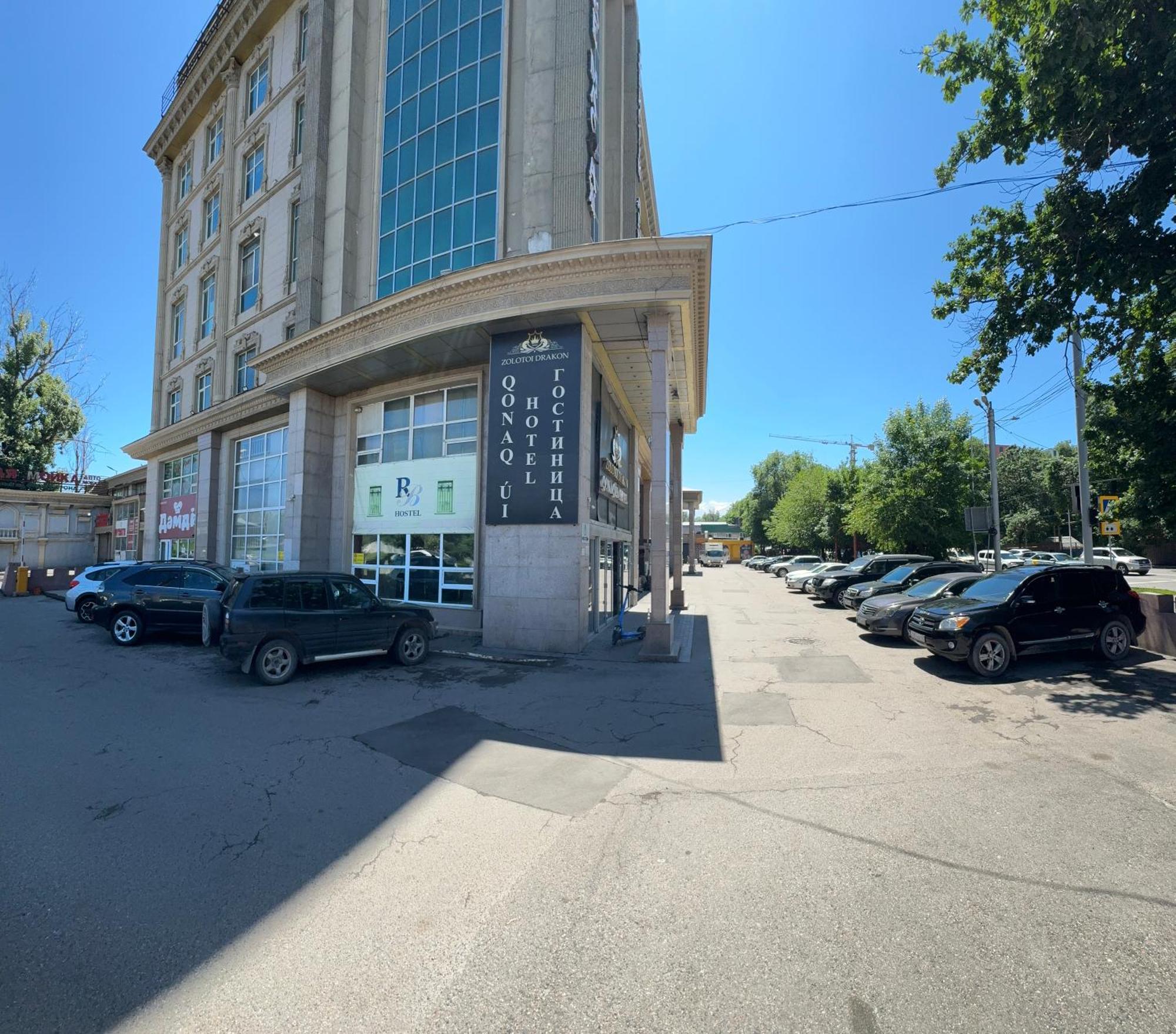 אלמטי Zolotoi Drakon Hotel מראה חיצוני תמונה