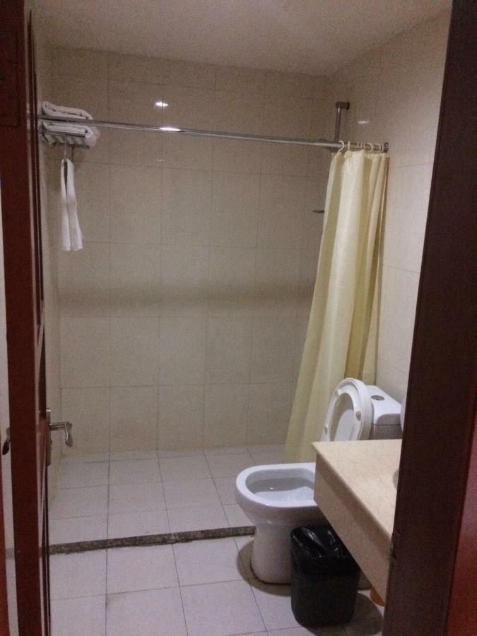 אלמטי Zolotoi Drakon Hotel מראה חיצוני תמונה